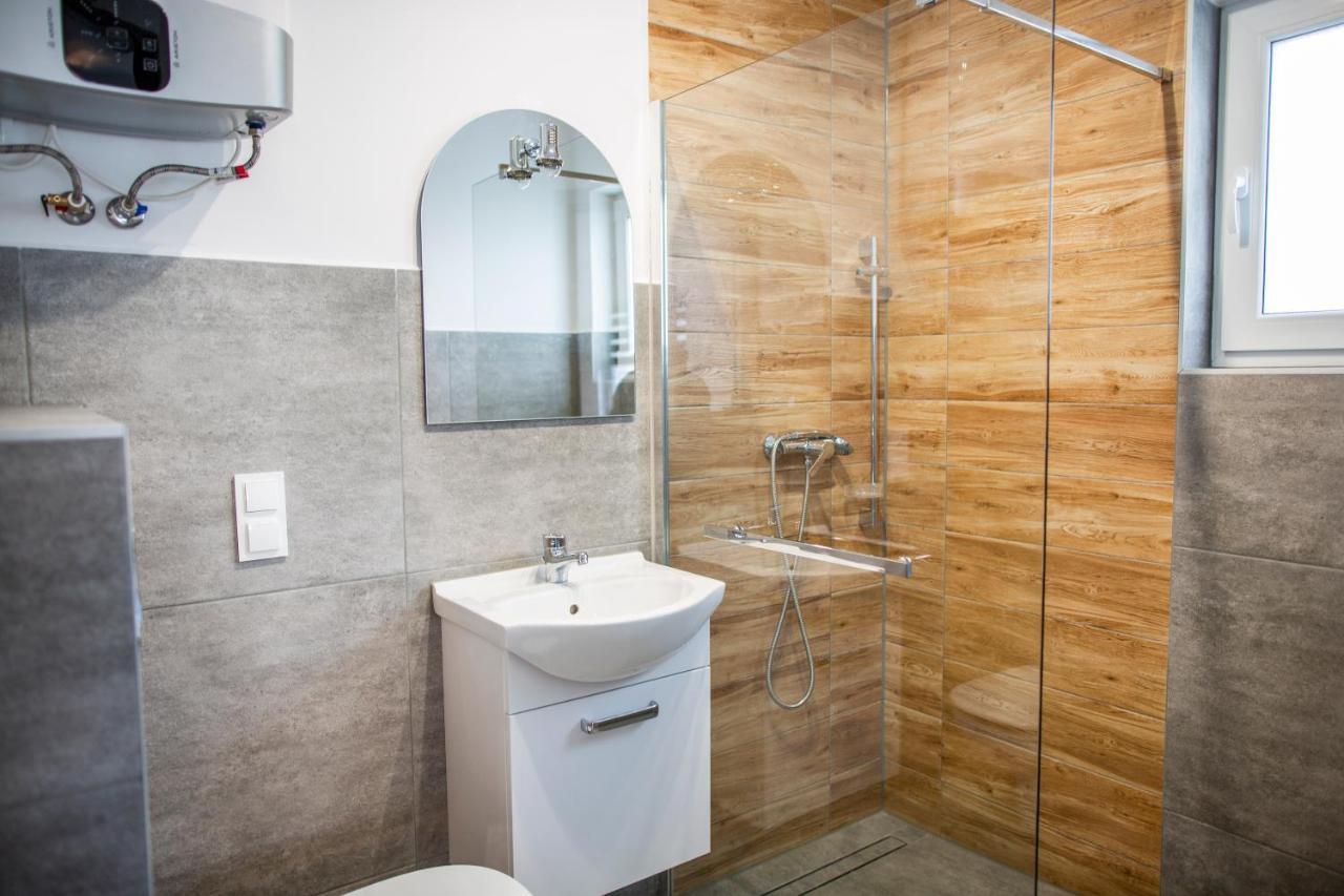 Domki Caloroczne Jesionowscy Kudowa-Zdrój Extérieur photo